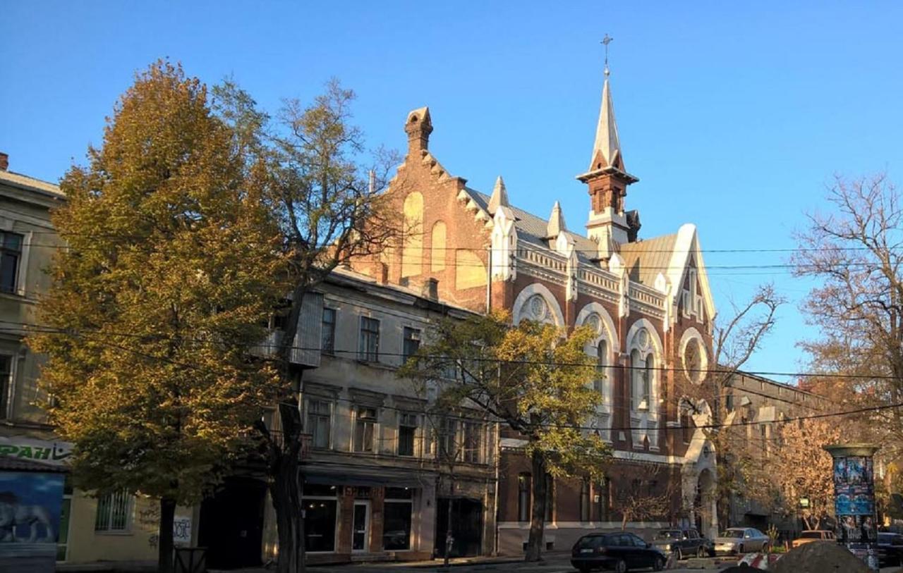 Old City Appartments Одесса Экстерьер фото